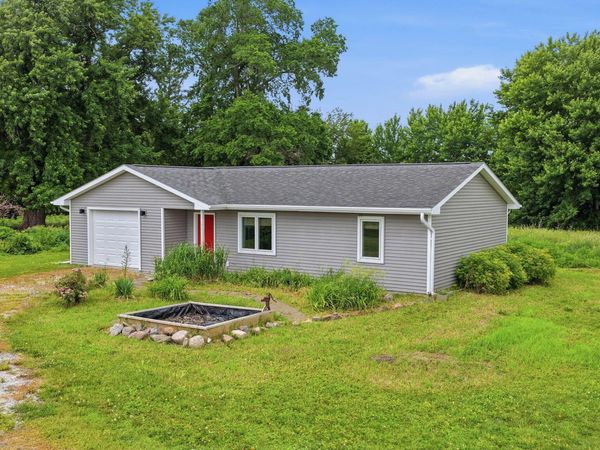 3371 Ubben Avenue, Ellsworth, IA 50075