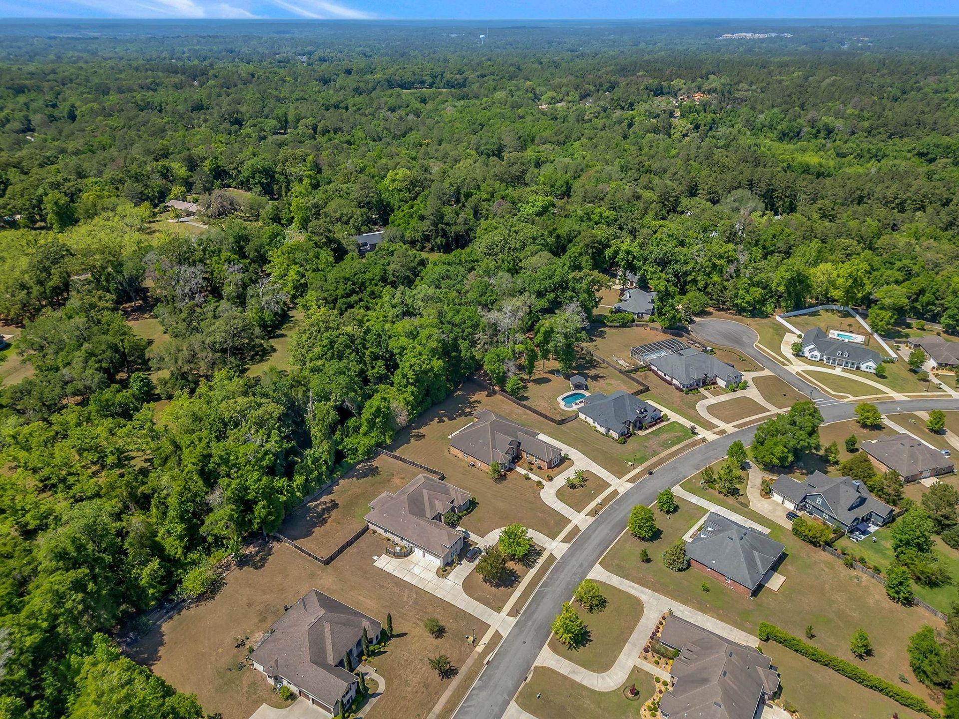 5755 Farnsworth Drive, Tallahassee, FL 32312 Photo