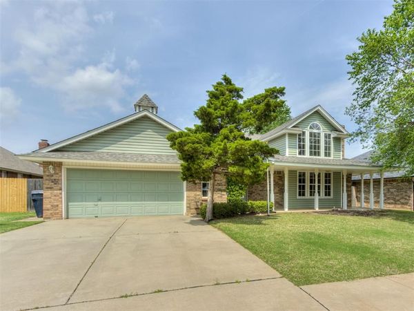 8329 NW 105th Terrace, Oklahoma City, OK 73162