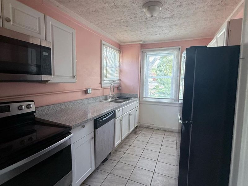 2438 Duck Creek Road, Cincinnati, OH 45212 Photo 5