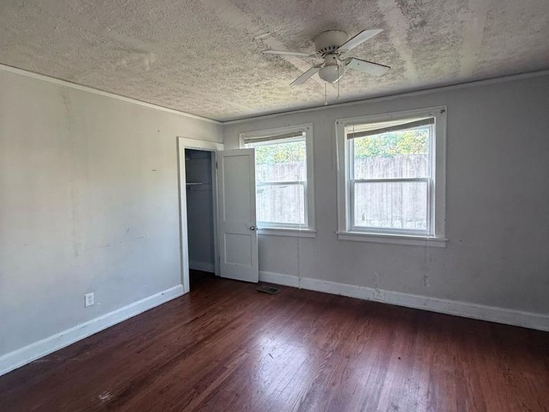 2438 Duck Creek Road, Cincinnati, OH 45212 Photo 7