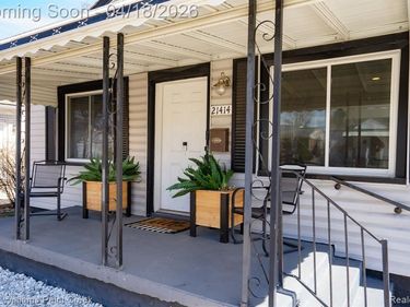 21414 Westview Avenue, Royal Oak Twp, MI 48220