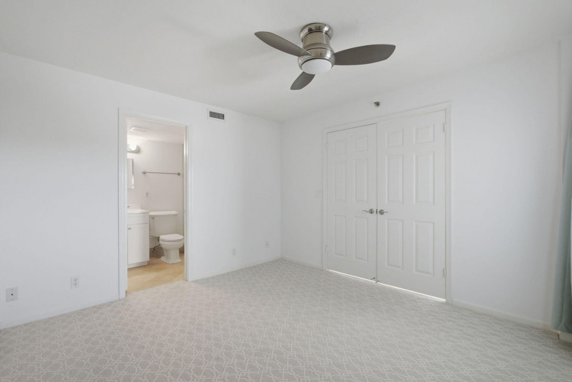3901 S Flagler Drive, Unit 503, West Palm Beach, FL 33405 Photo