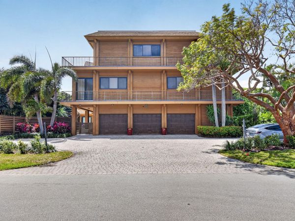 122 Andrews Avenue, Delray Beach, FL 33483