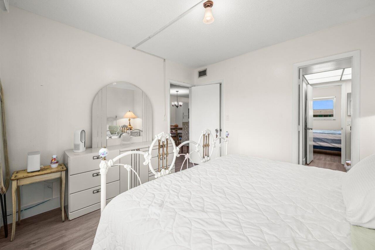 1117 Lake Terrace, Unit 207, Boynton Beach, FL 33426 Photo