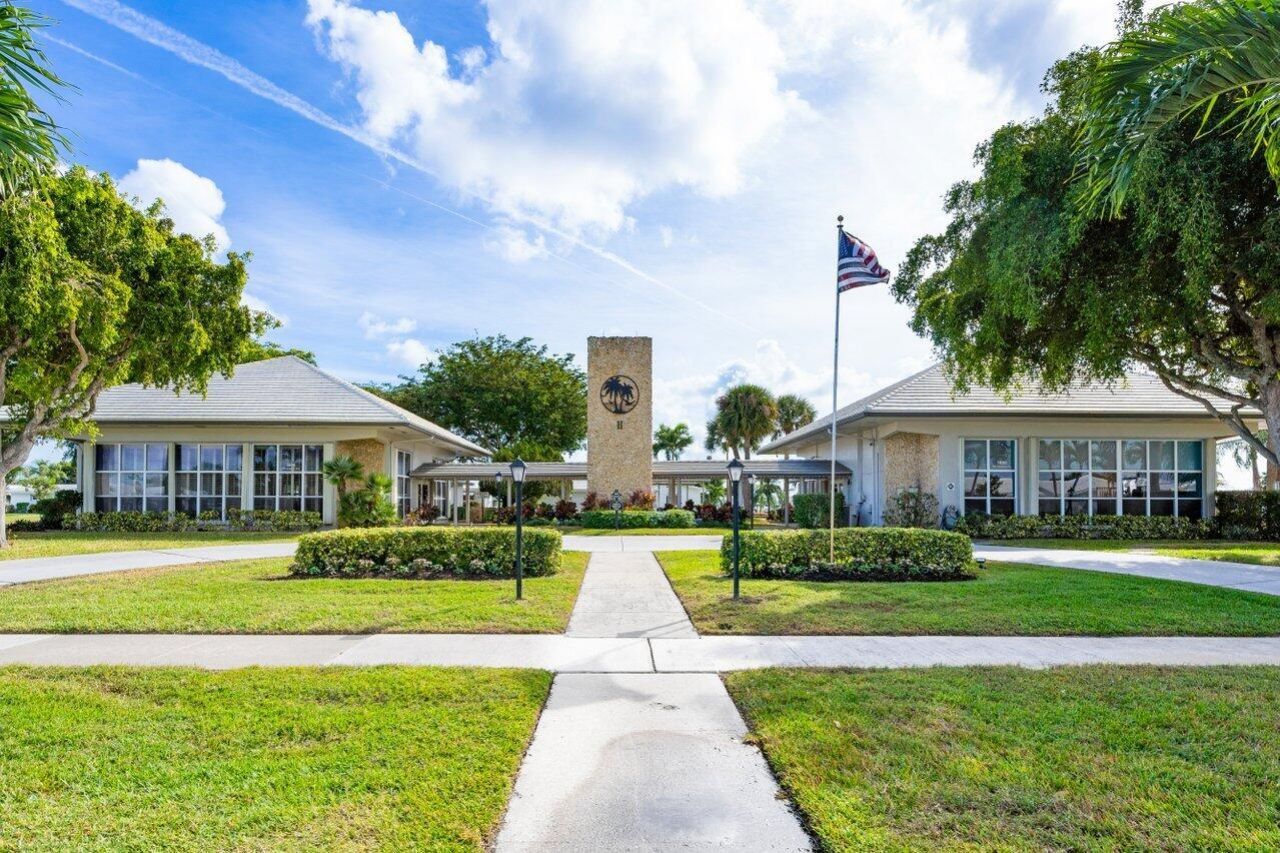 1117 Lake Terrace, Unit 207, Boynton Beach, FL 33426 Photo