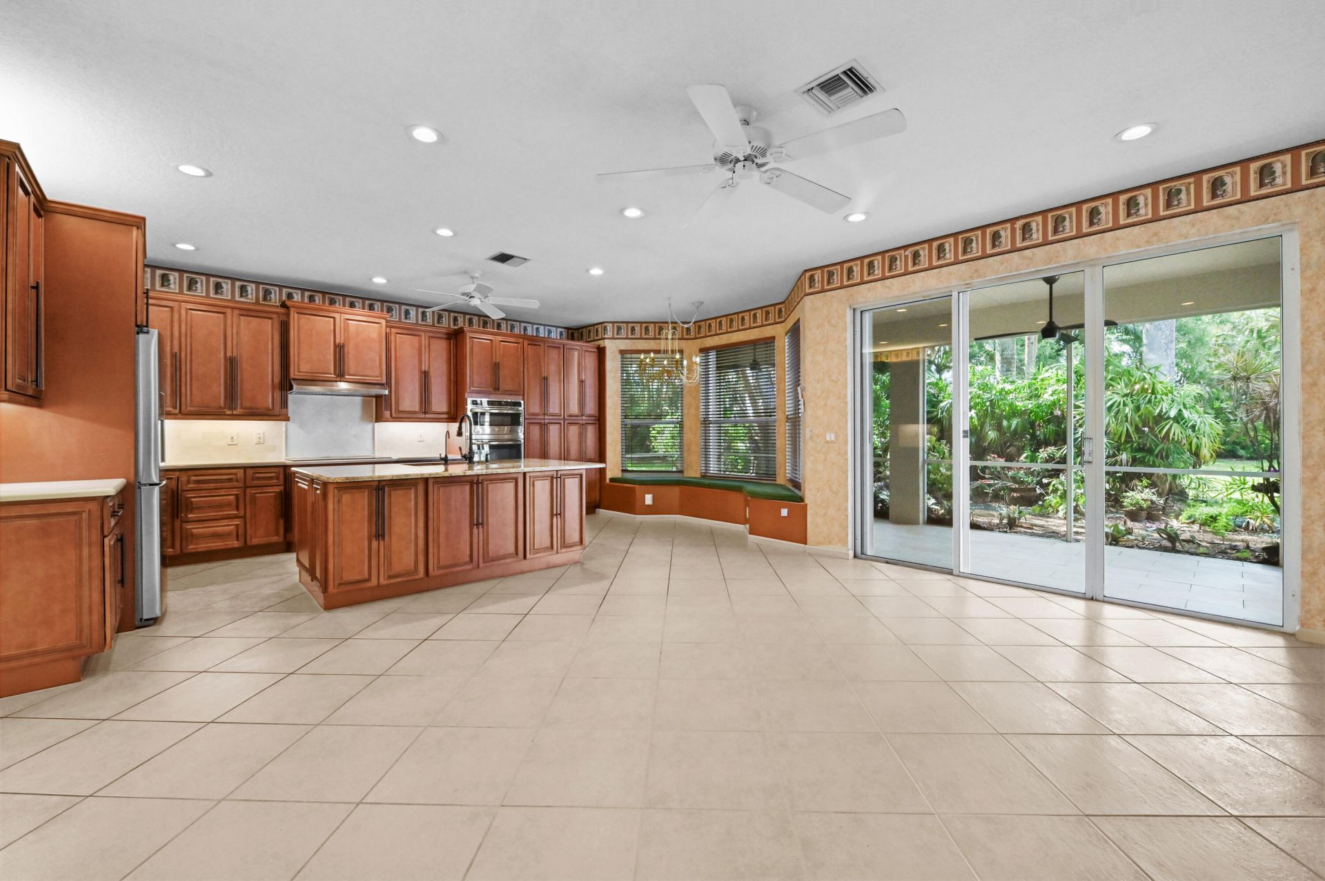 6439 Pebble Creek Way, Boynton Beach, FL 33437 Photo
