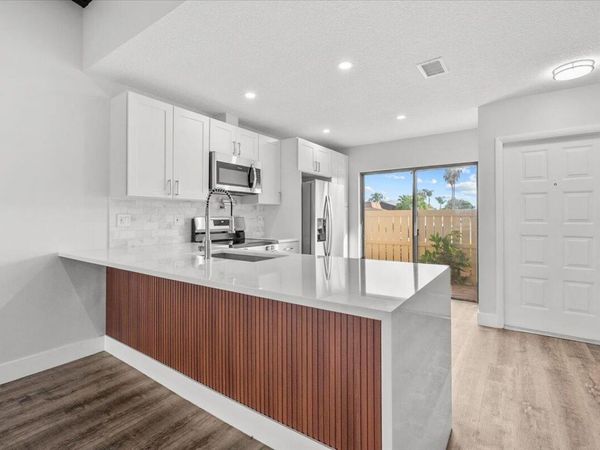 593 Banks Road, Unit 593, Margate, FL 33063