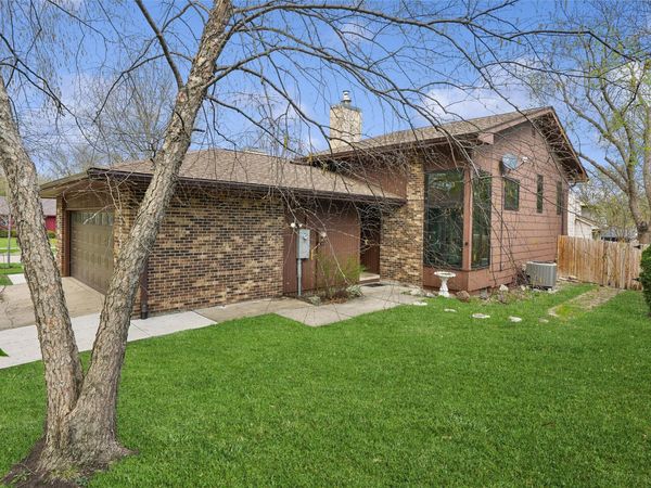 4557 50th Street, Des Moines, IA 50310