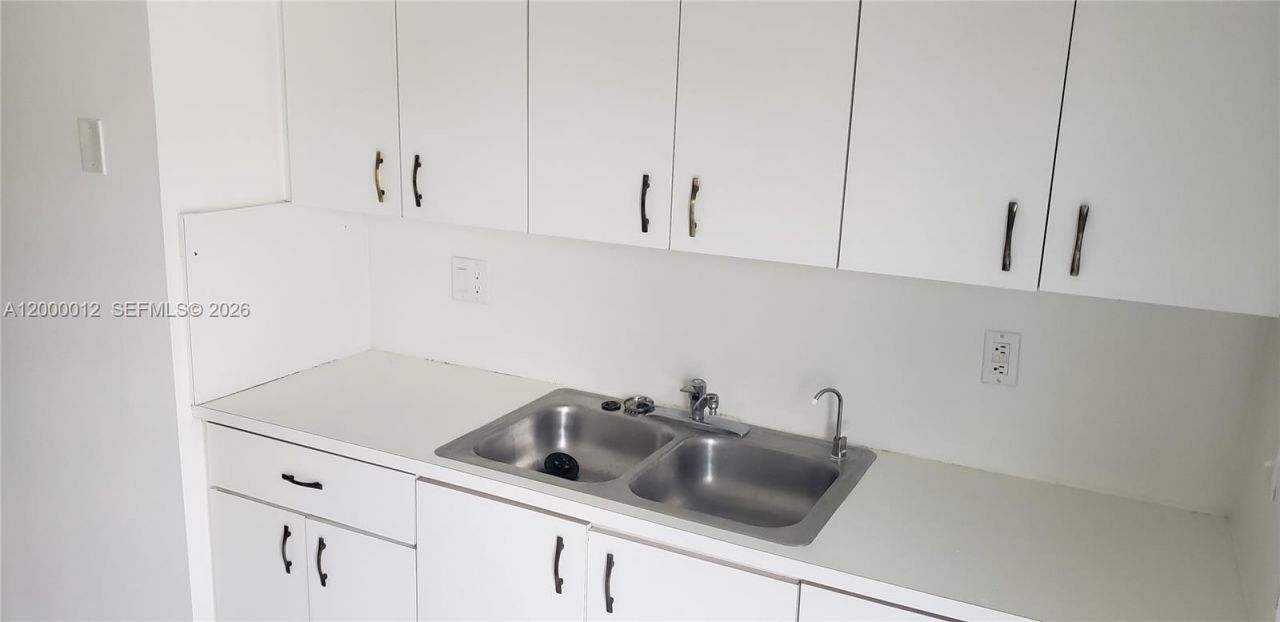 7777 W 29th Ln, Unit 202-33, Hialeah, FL 33018 Photo