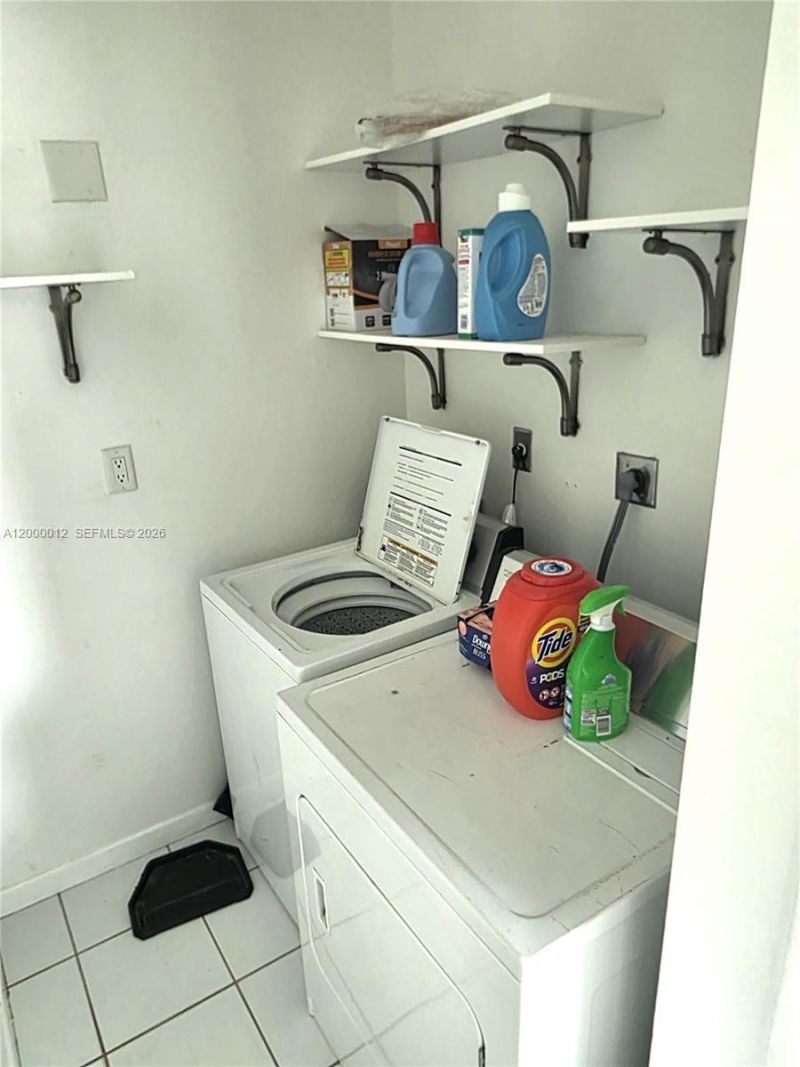 7777 W 29th Ln, Unit 202-33, Hialeah, FL 33018 Photo