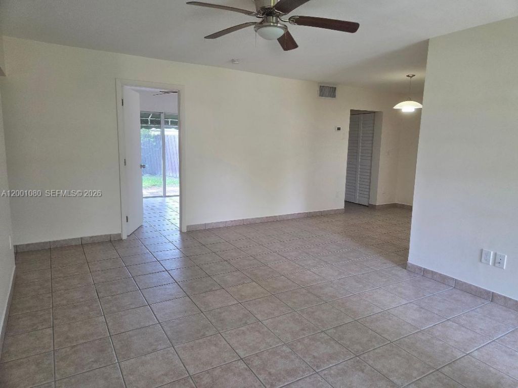 19851 SW 103rd Ct, Unit 19851, Cutler Bay, FL 33157 Photo