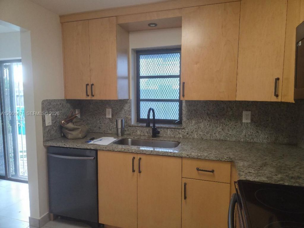 19362 SW 103rd Ct, Unit B, Cutler Bay, FL 33157 Photo