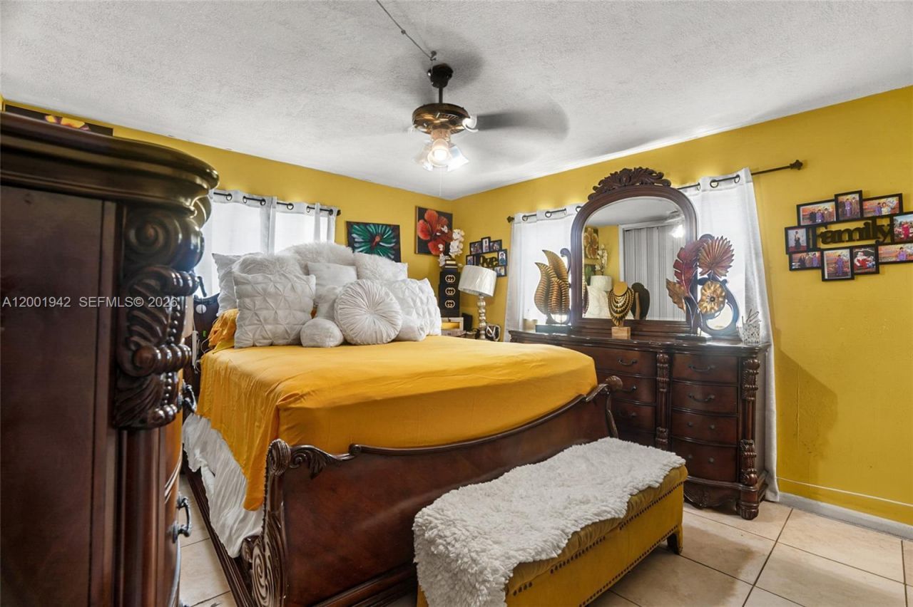 20154 NW 12th Pl, Miami Gardens, FL 33169 Photo