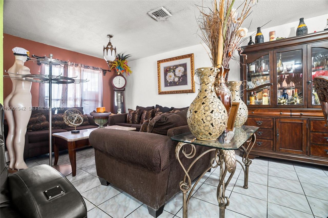 20154 NW 12th Pl, Miami Gardens, FL 33169 Photo