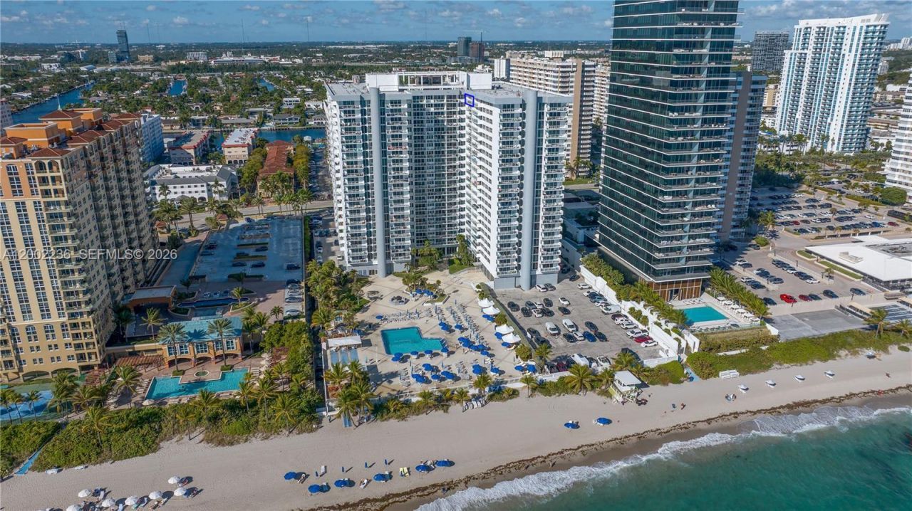 2030 S Ocean Dr, Unit 2018, Hallandale Beach, FL 33009 Photo