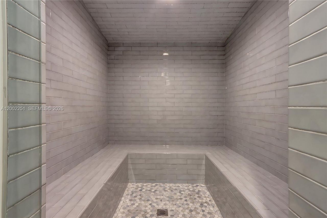 10 SW South River Dr, Unit 1410, Miami, FL 33130 Photo