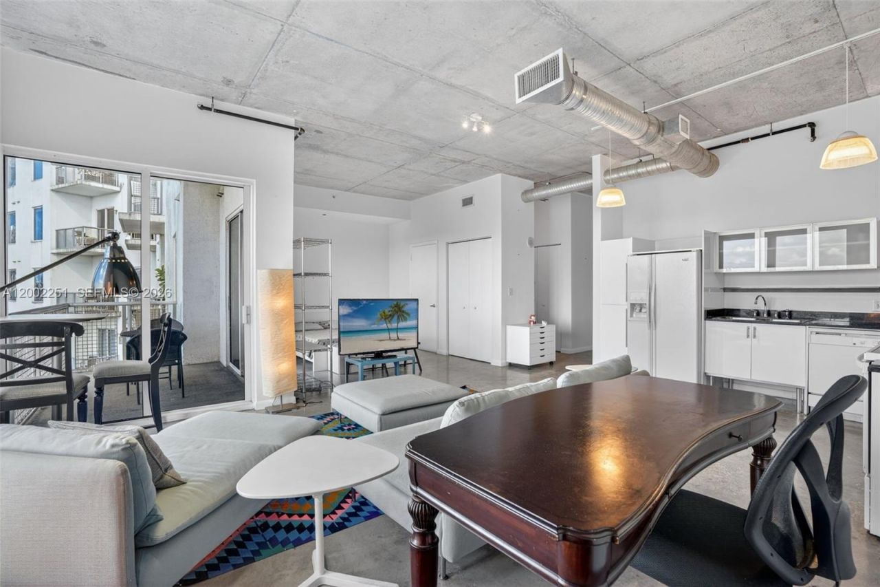 10 SW South River Dr, Unit 1410, Miami, FL 33130 Photo