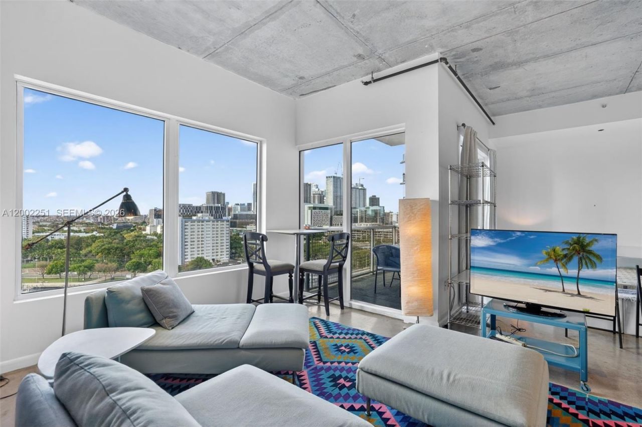 10 SW South River Dr, Unit 1410, Miami, FL 33130 Photo