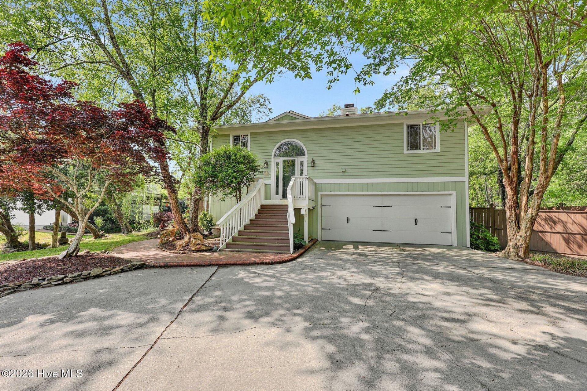 1910 Erin Court, Wilmington, NC 28403 Main Photo