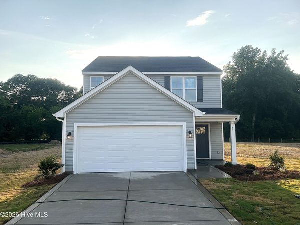 97 Coachman Lane, Autryville, NC 28318