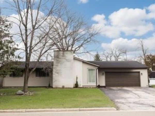 504 Haskin Drive, Pardeeville, WI 53954