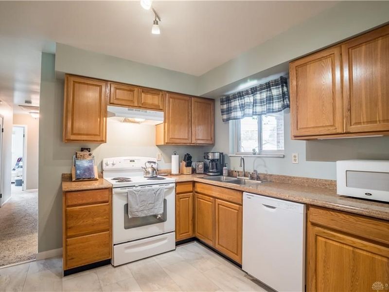 67 Madrid Avenue, Brookville, OH 45309 Photo 7