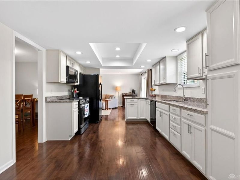 1524 Lindenhurst Drive, Centerville, OH 45459 Photo 17