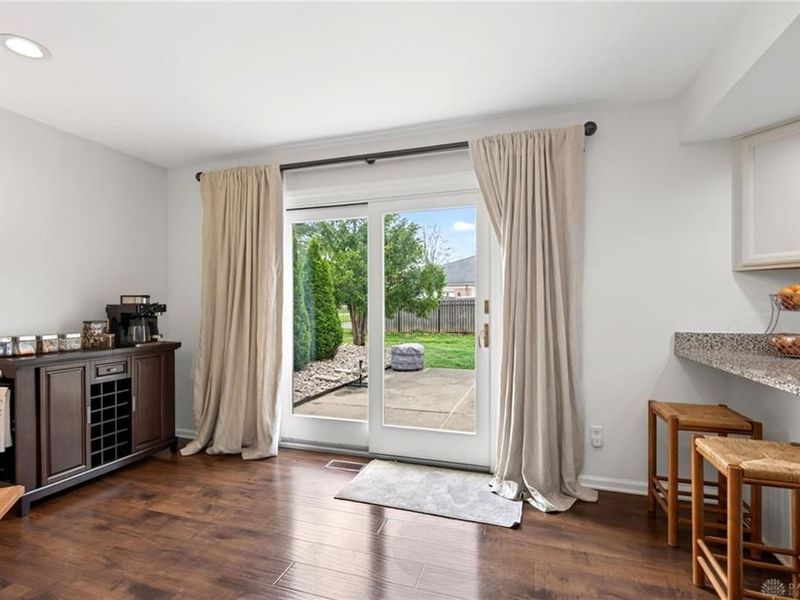 1524 Lindenhurst Drive, Centerville, OH 45459 Photo 26