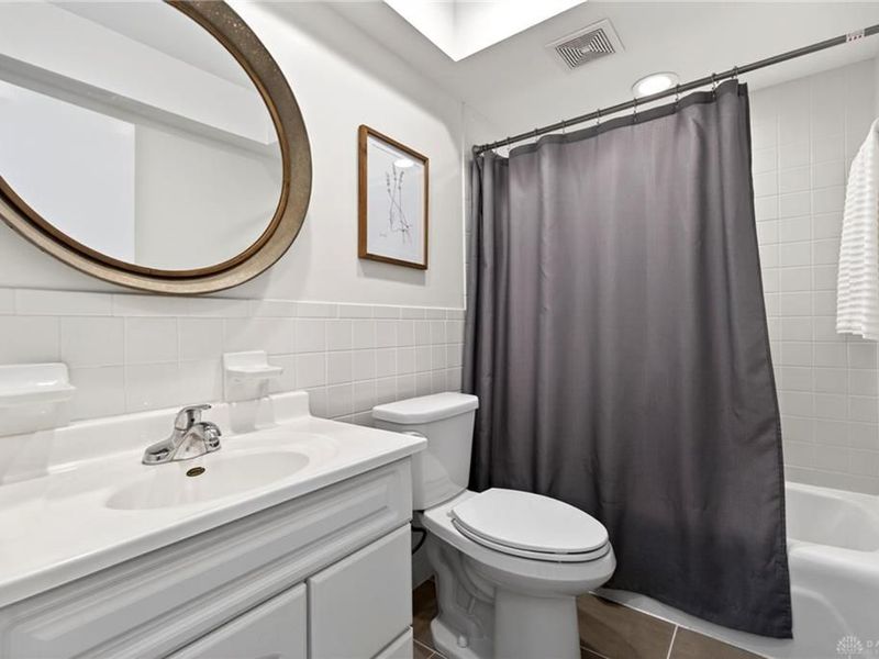 1524 Lindenhurst Drive, Centerville, OH 45459 Photo 37