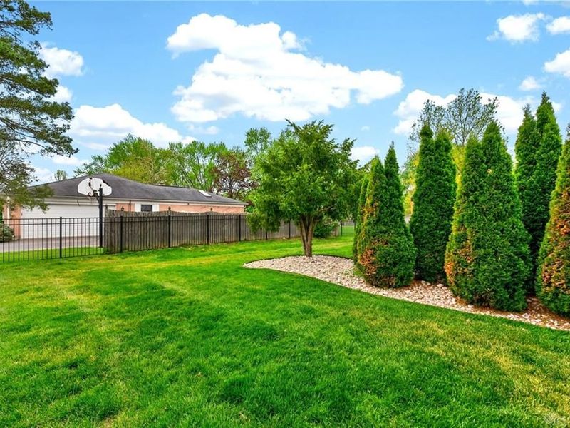 1524 Lindenhurst Drive, Centerville, OH 45459 Photo 53