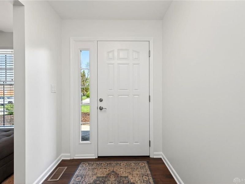 1524 Lindenhurst Drive, Centerville, OH 45459 Photo 8