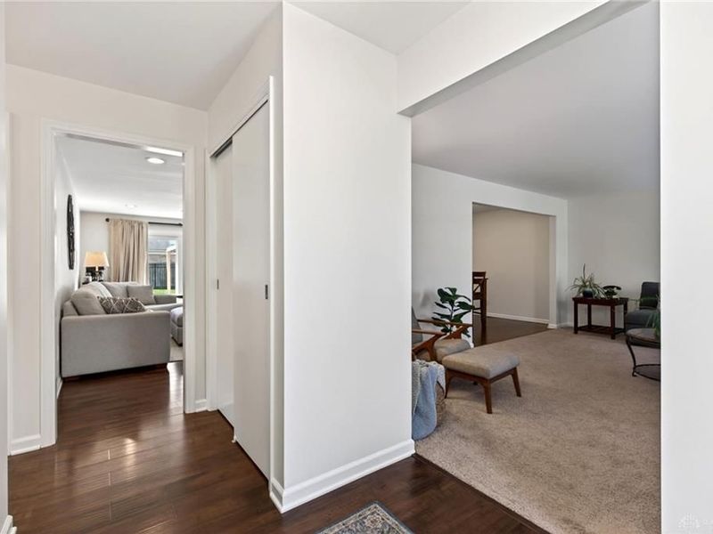 1524 Lindenhurst Drive, Centerville, OH 45459 Photo 9