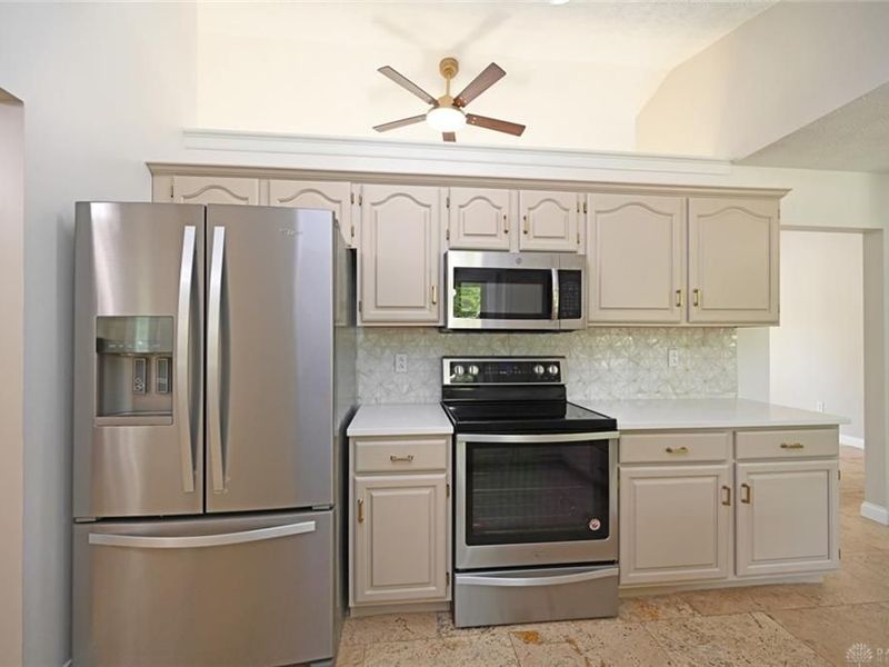 4015 Margate Drive, Beavercreek, OH 45430 Photo 6