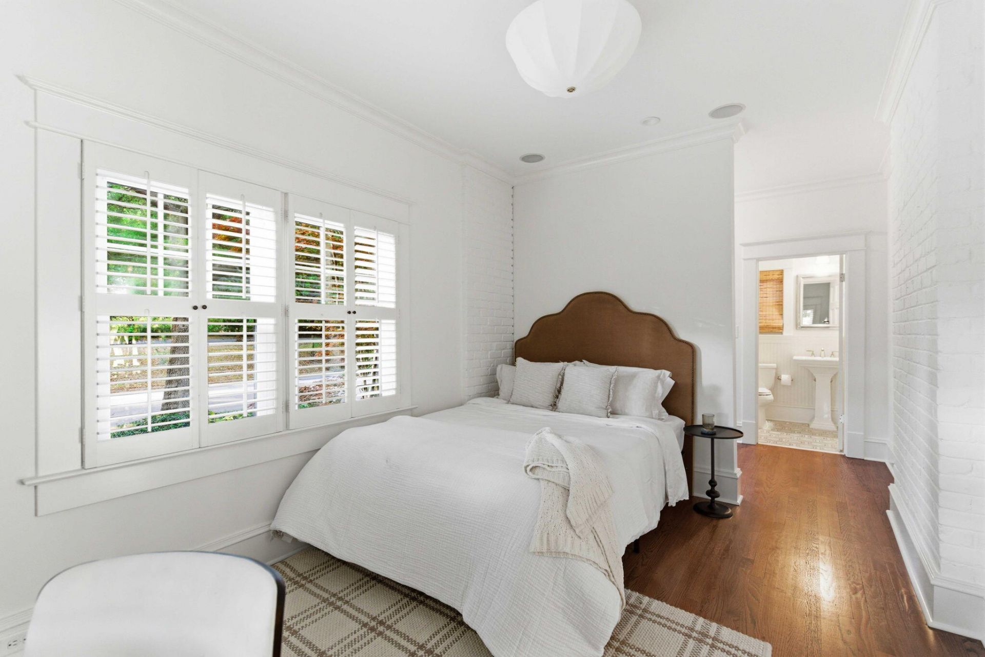 56 Parkwood Avenue Photo 21