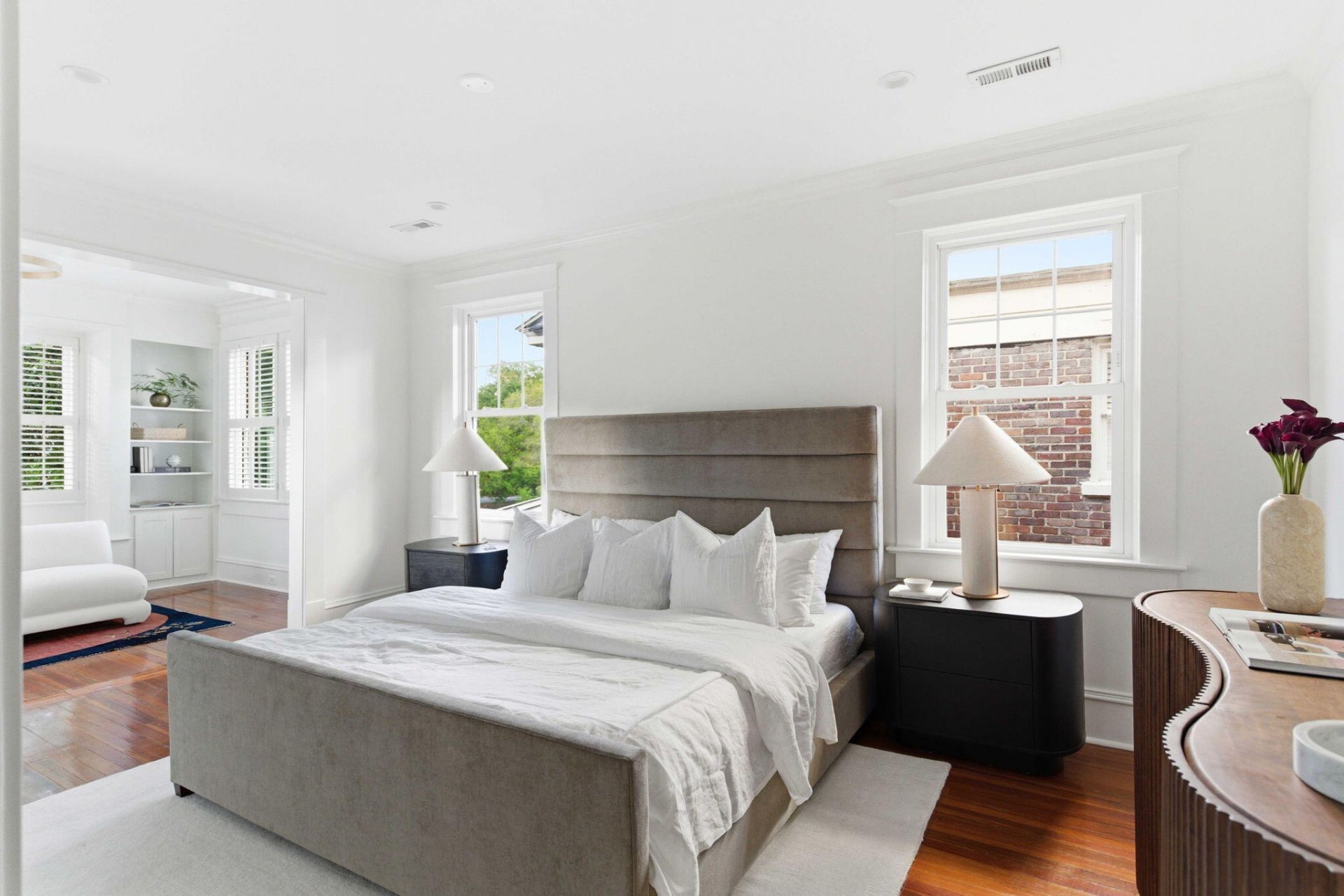 56 Parkwood Avenue Photo 26