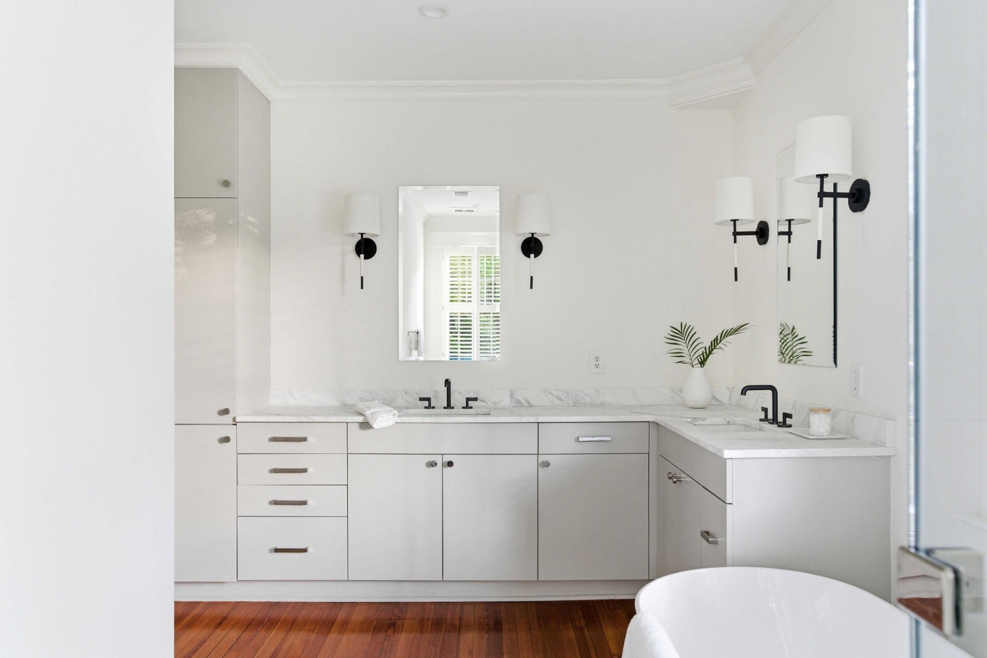 56 Parkwood Avenue Photo 30