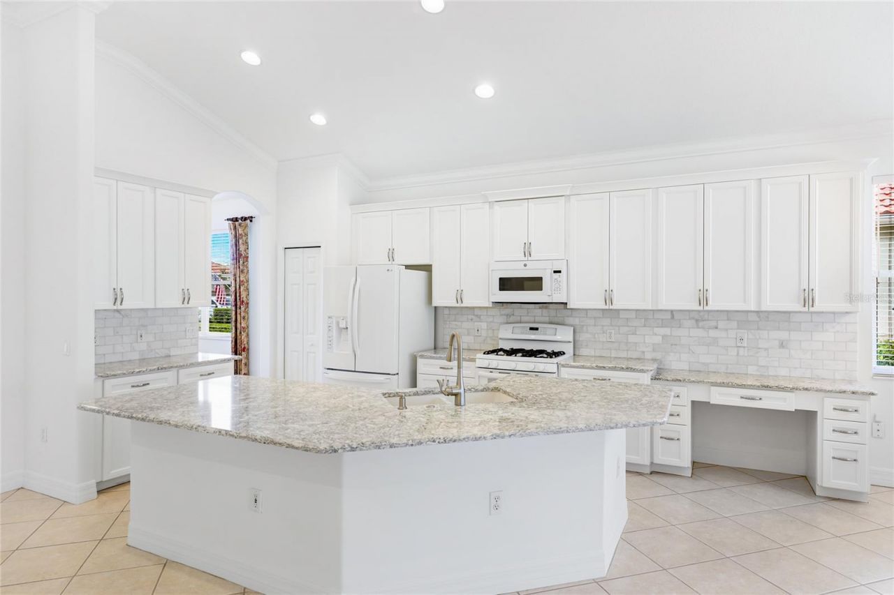 711 Foggy Morn Lane, Bradenton, FL 34212 Photo