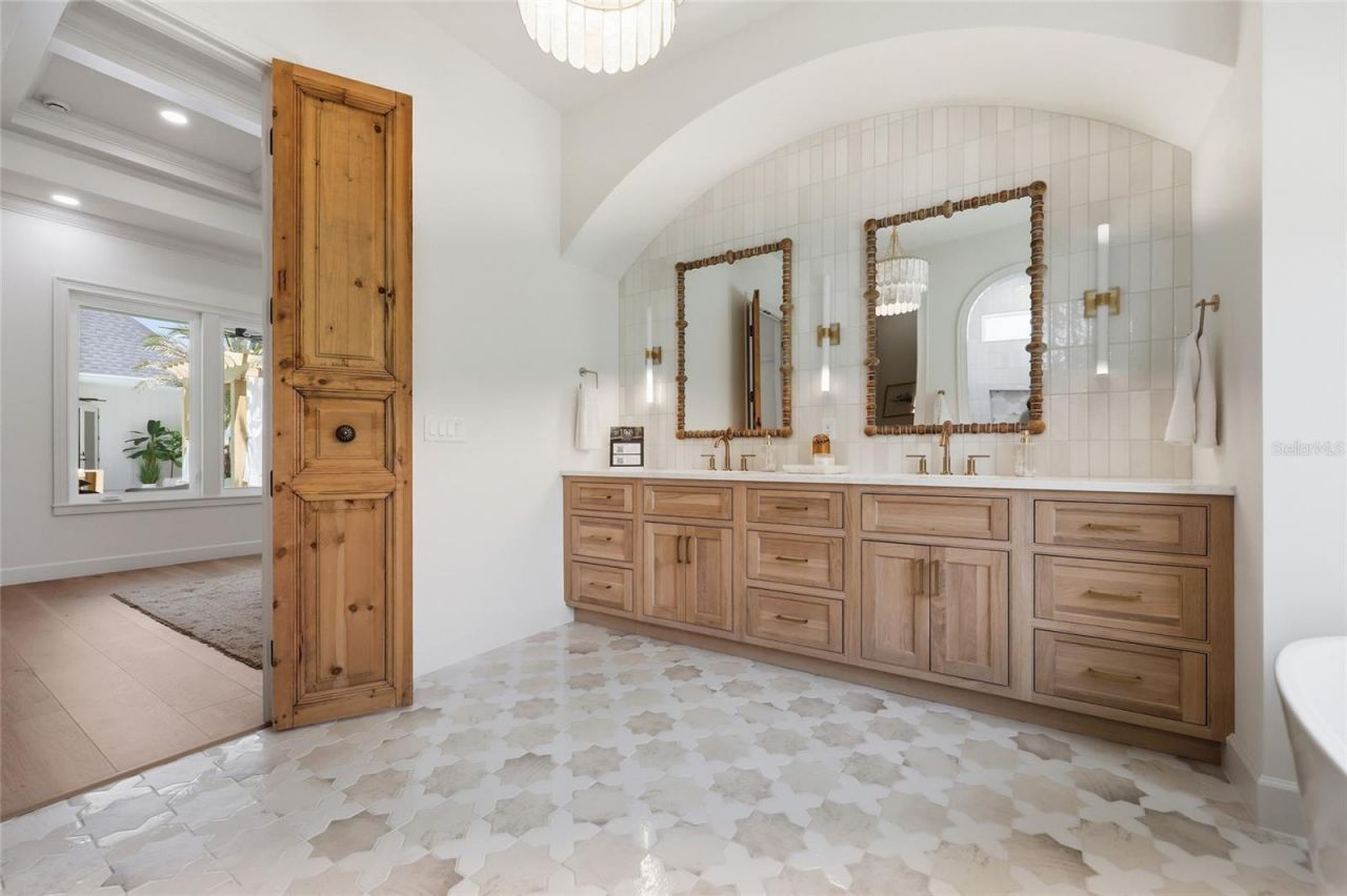 13125 SW 9 Road, Newberry, FL 32669 Photo