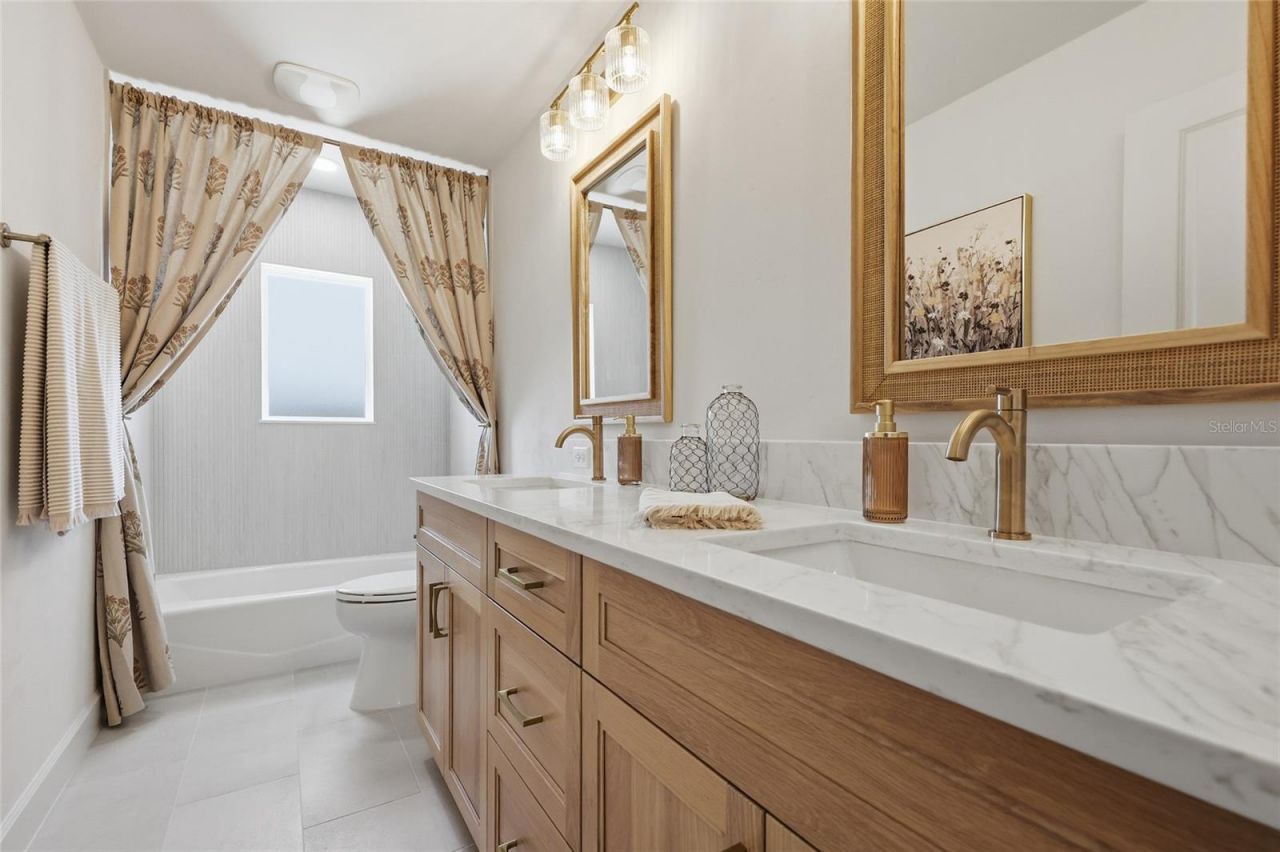 13125 SW 9 Road, Newberry, FL 32669 Photo