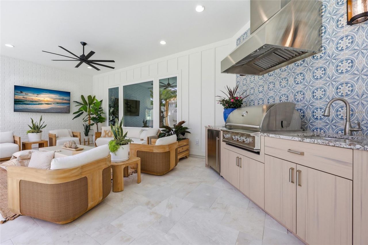 13125 SW 9 Road, Newberry, FL 32669 Photo