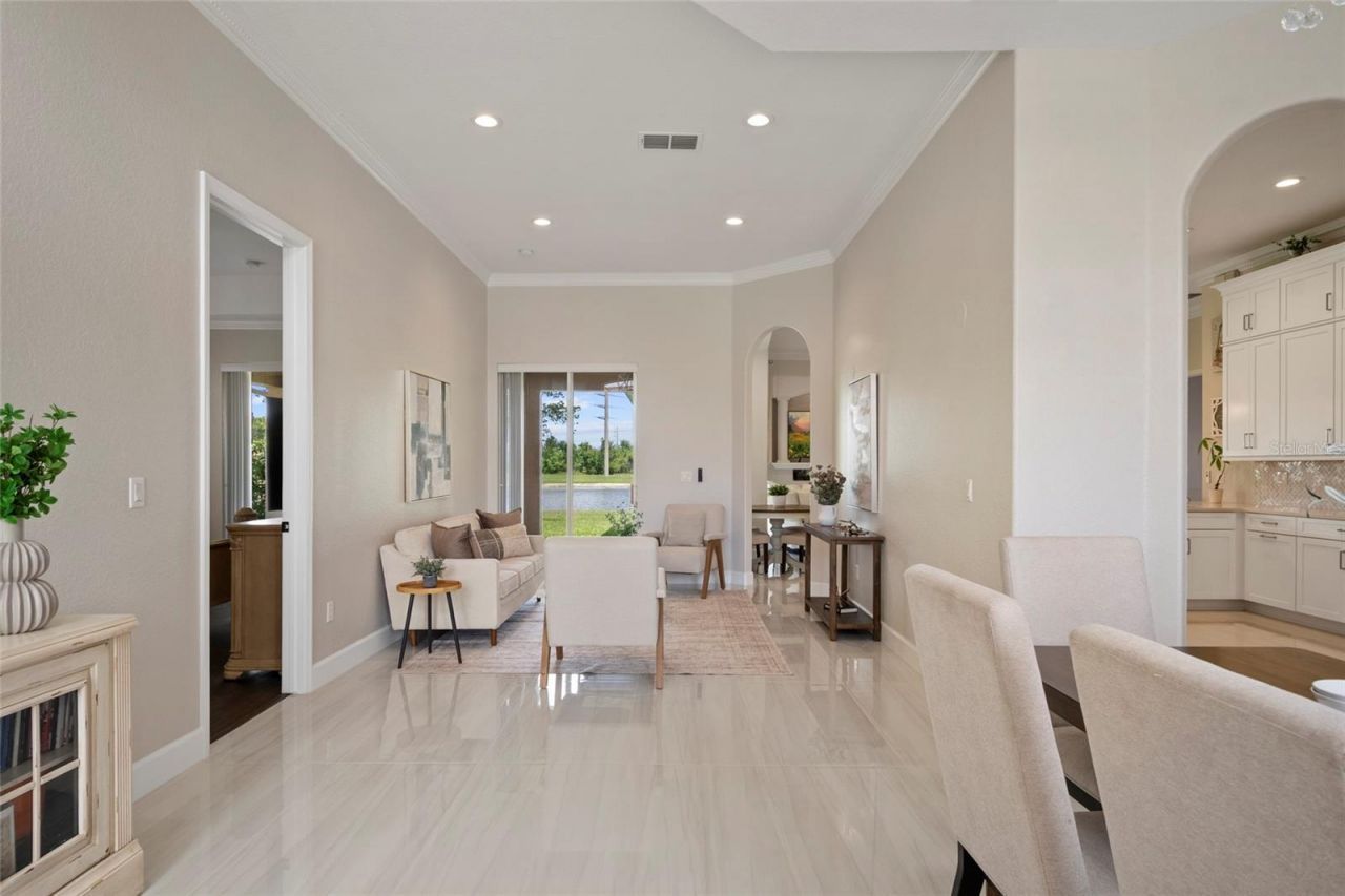 9047 Tuscan Valley Place, Orlando, FL 32825 Photo