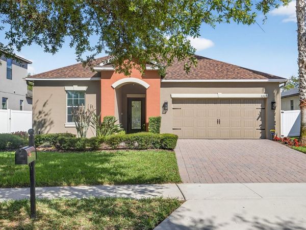 2202 ROMANUM DRIVE, WINTER GARDEN, FL 34787