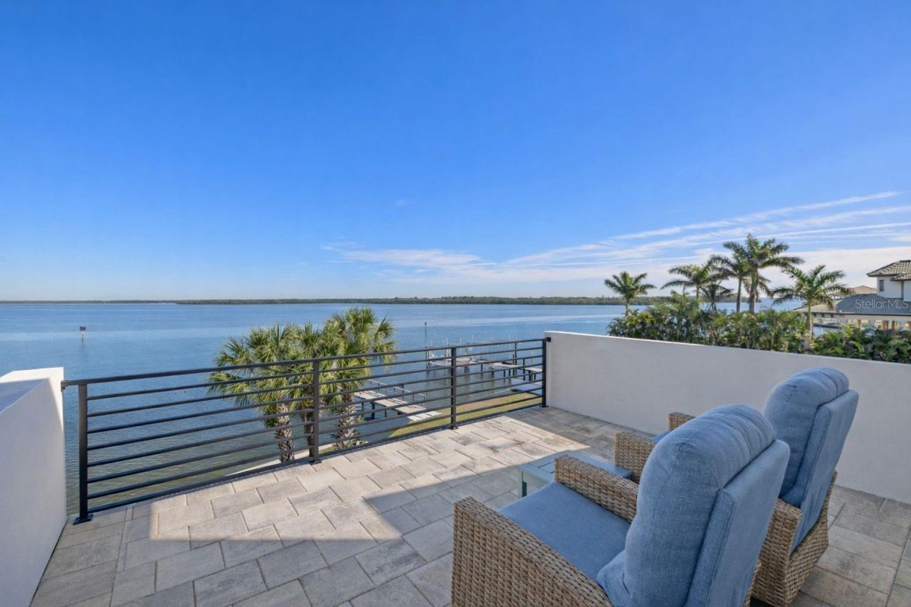 1843 Bayou Grande Boulevard Ne, Saint Petersburg, FL 33703 Photo