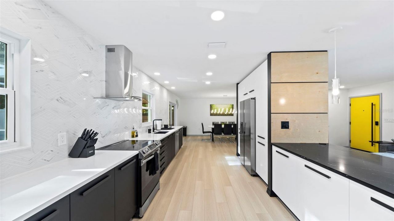 11123 117th Way , Seminole, FL 33778 Photo