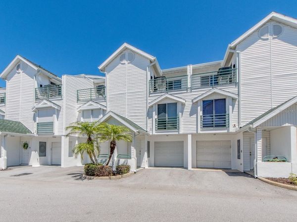 320 ISLAND WAY , Unit 606, CLEARWATER BEACH, FL 33767