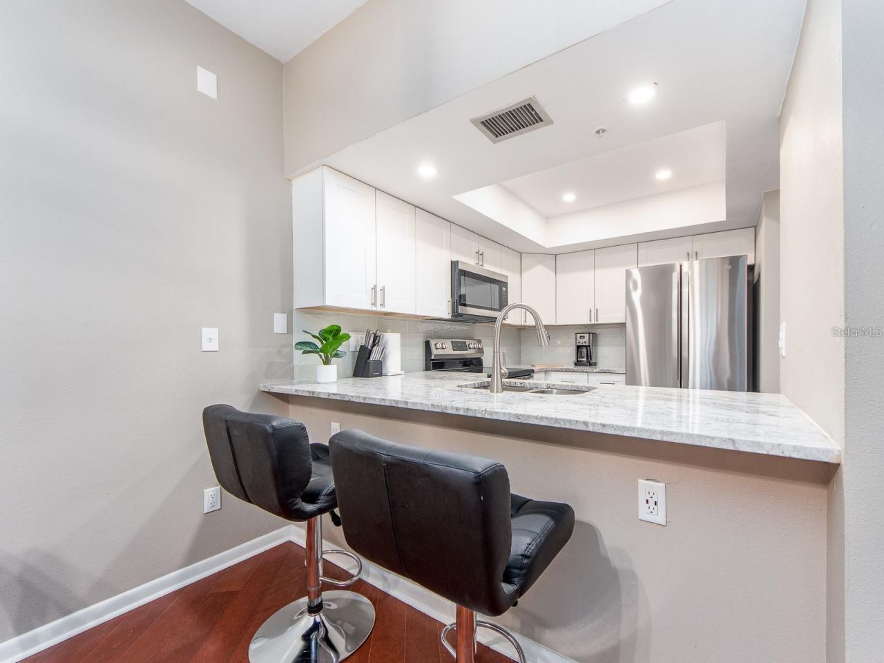 320 Island Way , Unit 606, Clearwater Beach, FL 33767 Photo