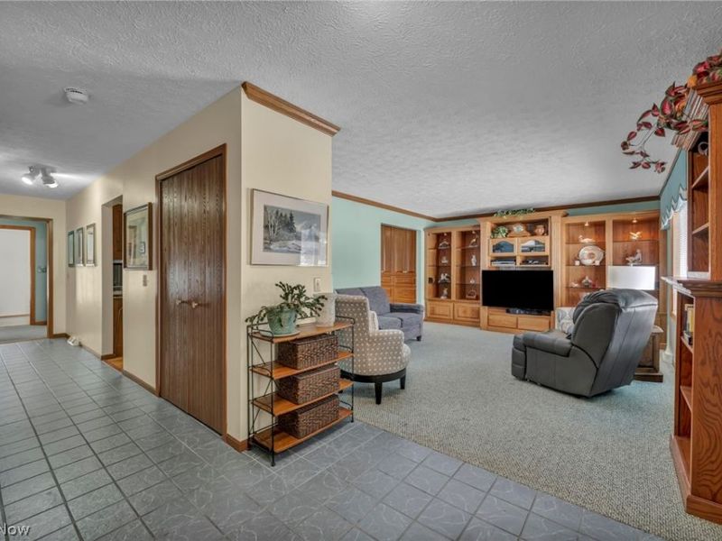 9217 Bechtel Road, Elyria, OH 44035 Photo 10