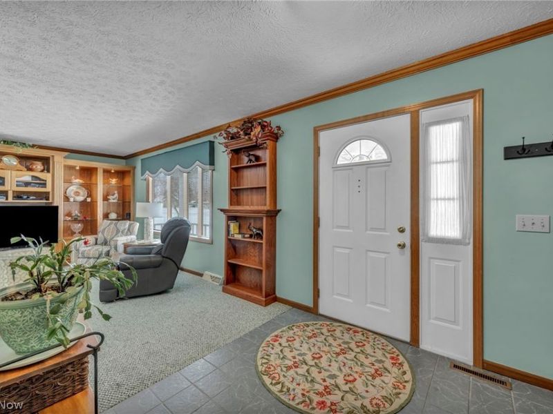 9217 Bechtel Road, Elyria, OH 44035 Photo 5