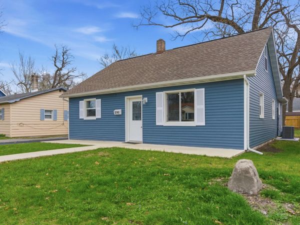 2743 Henry Street, Lake Station, IN 46405